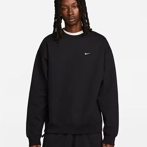 Nike Black Crewneck Sweater with Ribbed Details